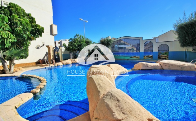 Resale - Apartment  - Orihuela Costa - Cabo roig  