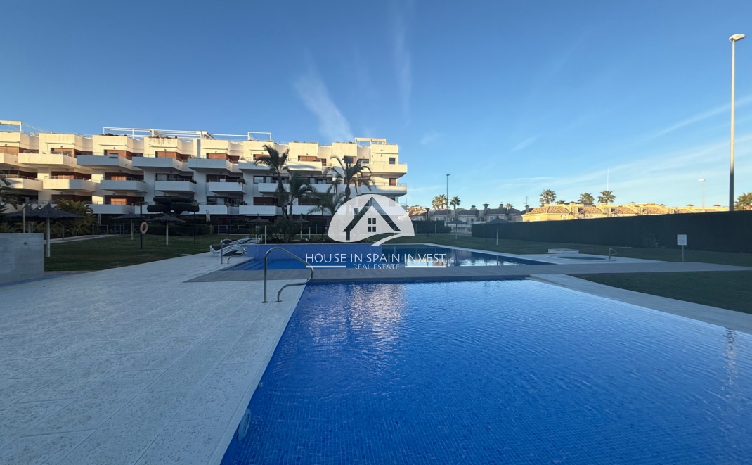 Resale - Apartment  - Orihuela Costa - Lomas De Cabo Roig
