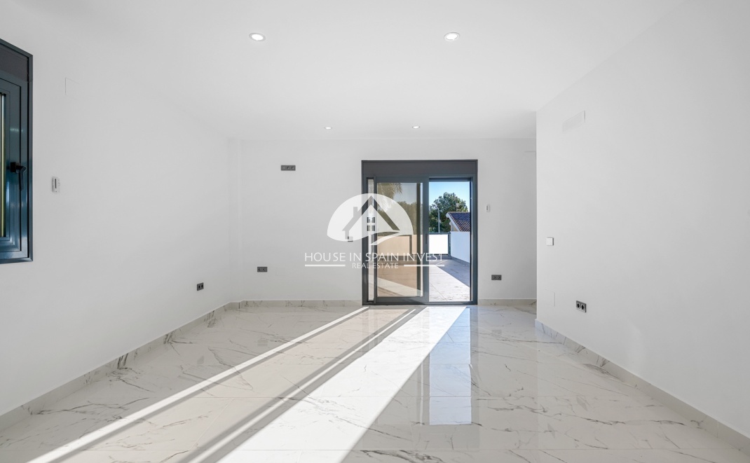 Herverkoop - Villa - Orihuela Costa - Lomas de Campoamor