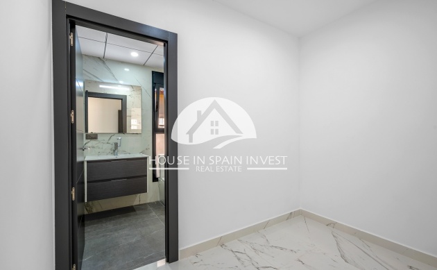 Herverkoop - Villa - Orihuela Costa - Lomas de Campoamor