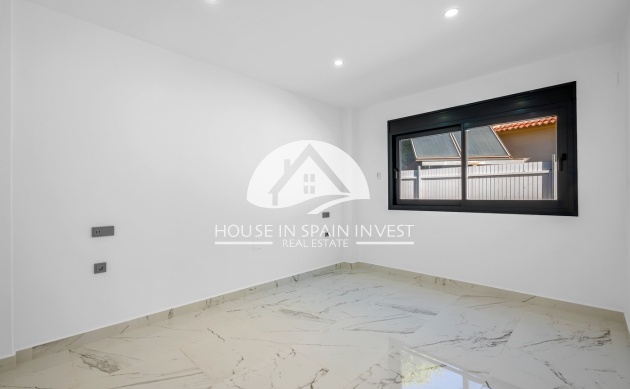 Herverkoop - Villa - Orihuela Costa - Lomas de Campoamor