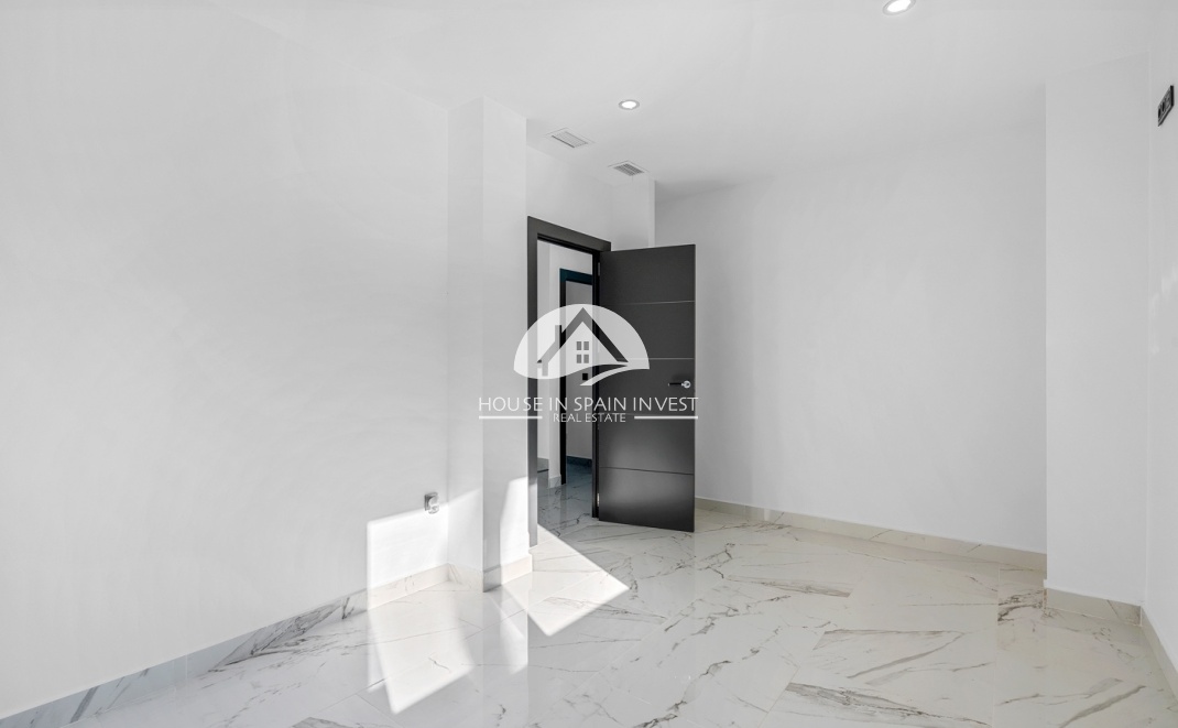 Herverkoop - Villa - Orihuela Costa - Lomas de Campoamor