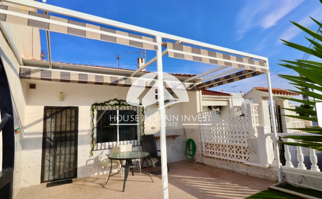Resale - Townhouse - Torrevieja - Torreta - Salado