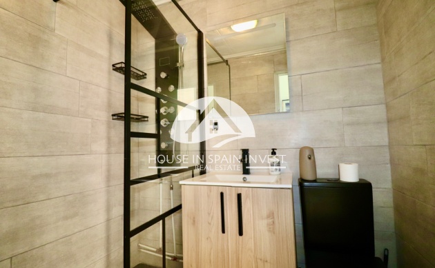 Resale - Townhouse - Torrevieja - Torreta - Salado