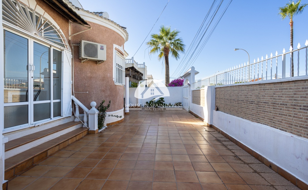 Resale - Villa - Torrevieja - La Siesta - El Chaparral - San Luis