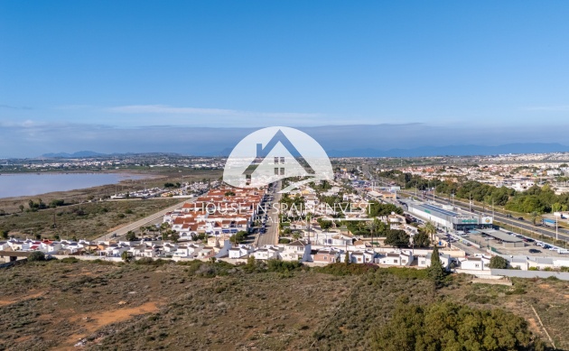 Resale - Villa - Torrevieja - La Siesta - El Chaparral - San Luis