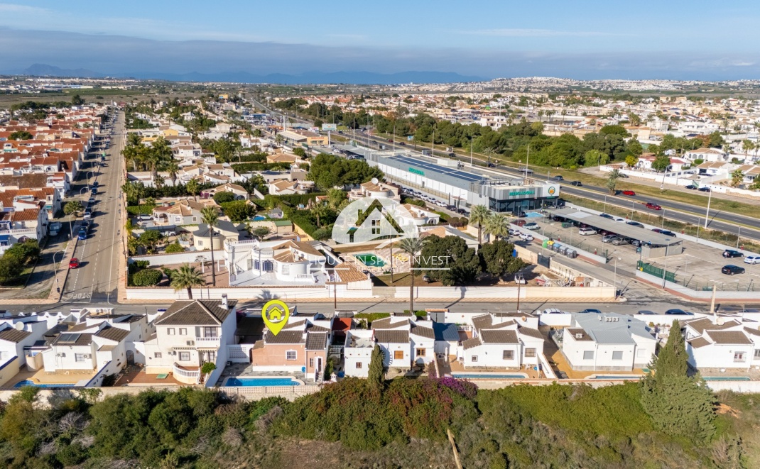 Resale - Villa - Torrevieja - La Siesta - El Chaparral - San Luis