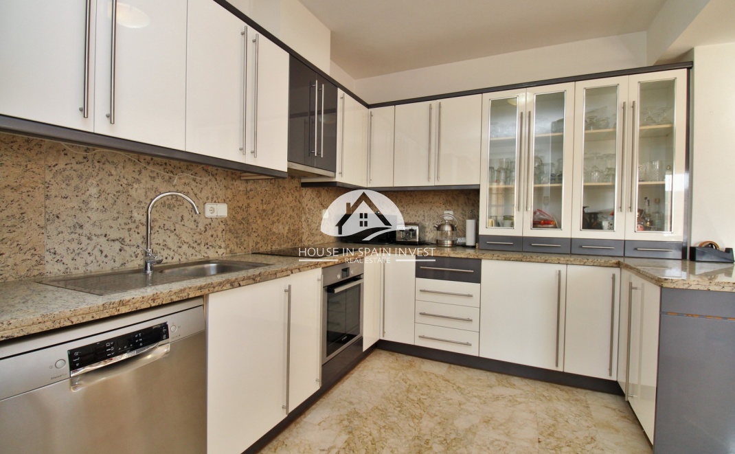 Resale - Villa - Orihuela Costa - Las Ramblas