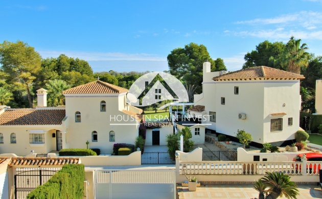 Resale - Villa - Orihuela Costa - Las Ramblas