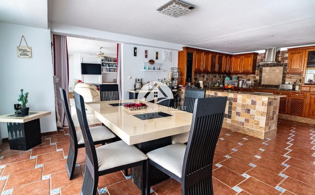 Resale - Villa - Orihuela Costa - Villamartín