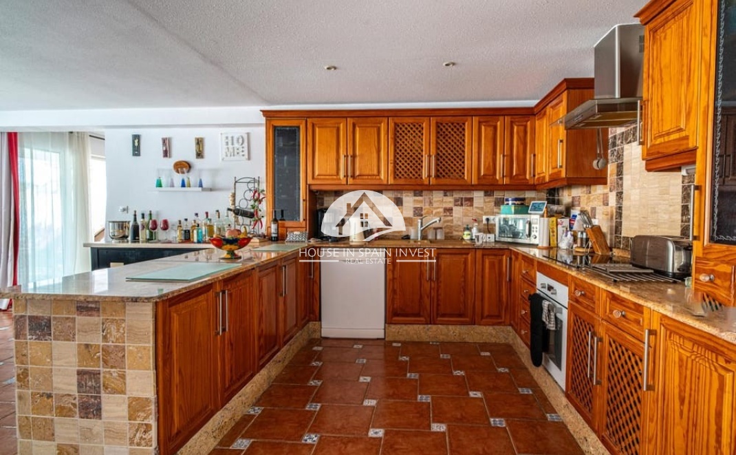 Resale - Villa - Orihuela Costa - Villamartín