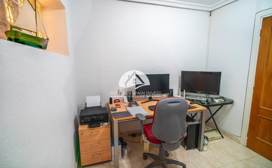 Resale - Villa - Orihuela Costa - Villamartín