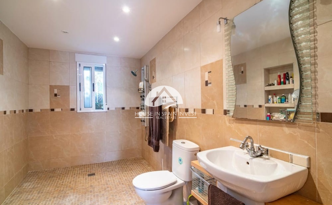 Resale - Villa - Orihuela Costa - Villamartín