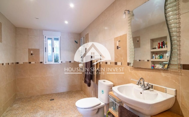 Resale - Villa - Orihuela Costa - Villamartín