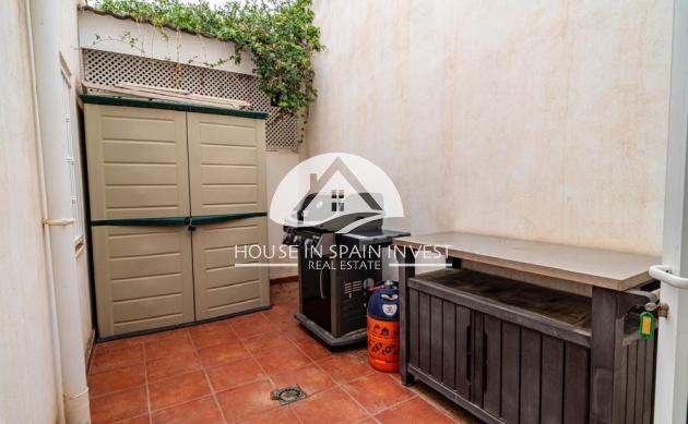 Resale - Villa - Orihuela Costa - Villamartín