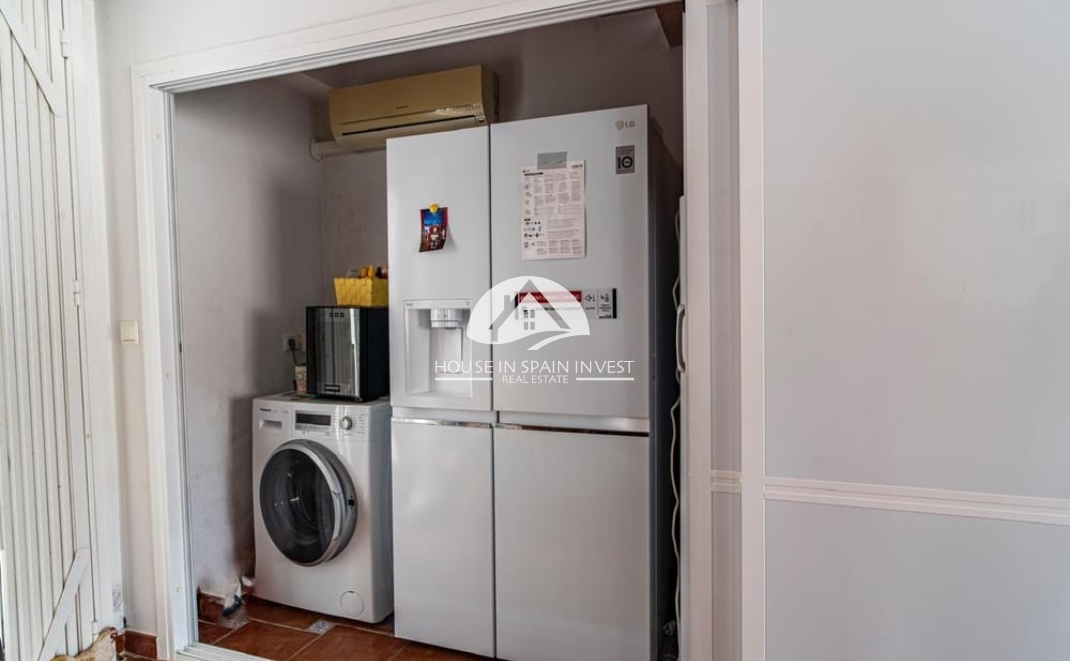 Resale - Villa - Orihuela Costa - Villamartín