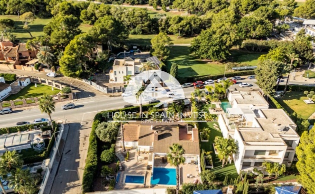 Resale - Villa - Orihuela Costa - Villamartín