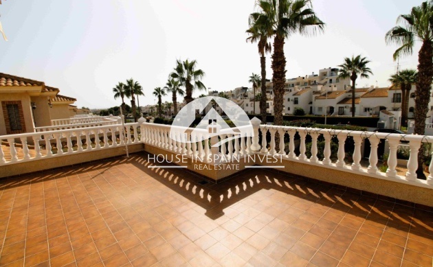 Resale - Villa - Orihuela Costa - Villamartín