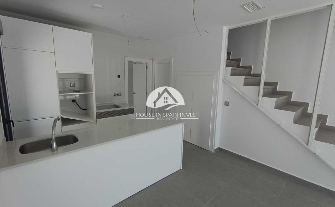 New Build - detached - Daya Nueva