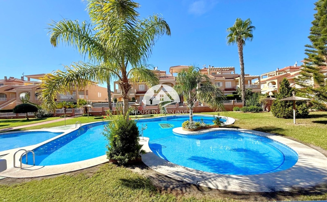 Resale - Apartment  - Orihuela Costa - Playa Flamenca