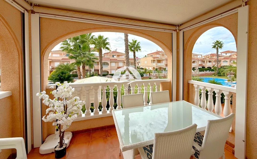 Resale - Apartment  - Orihuela Costa - Playa Flamenca