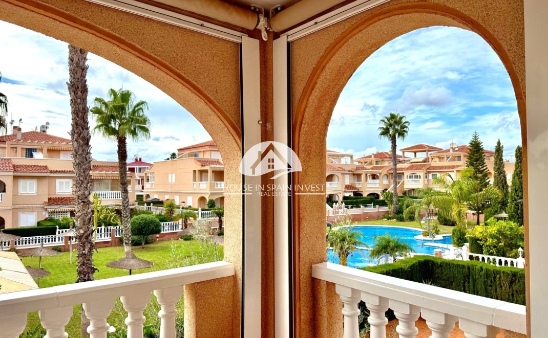 Resale - Apartment  - Orihuela Costa - Playa Flamenca