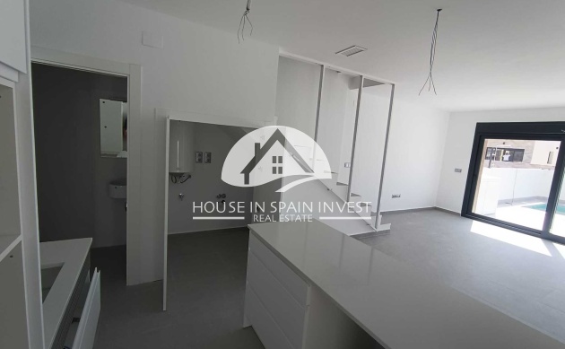 New Build - detached - Daya Nueva