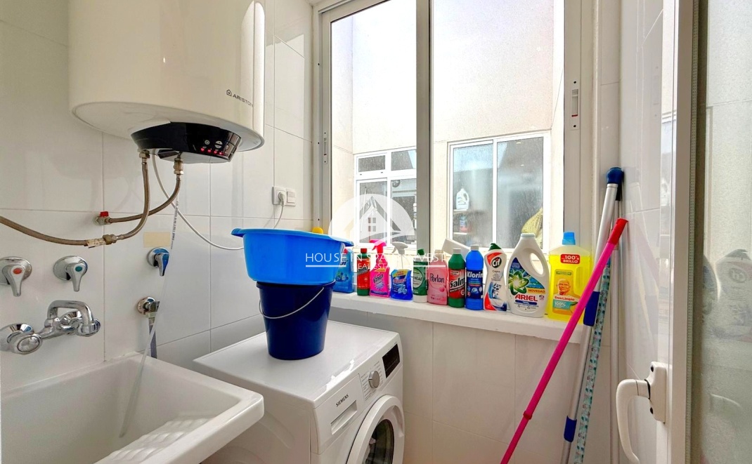 Resale - Apartment  - Orihuela Costa - Playa Flamenca