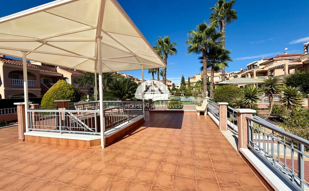 Resale - Apartment  - Orihuela Costa - Playa Flamenca