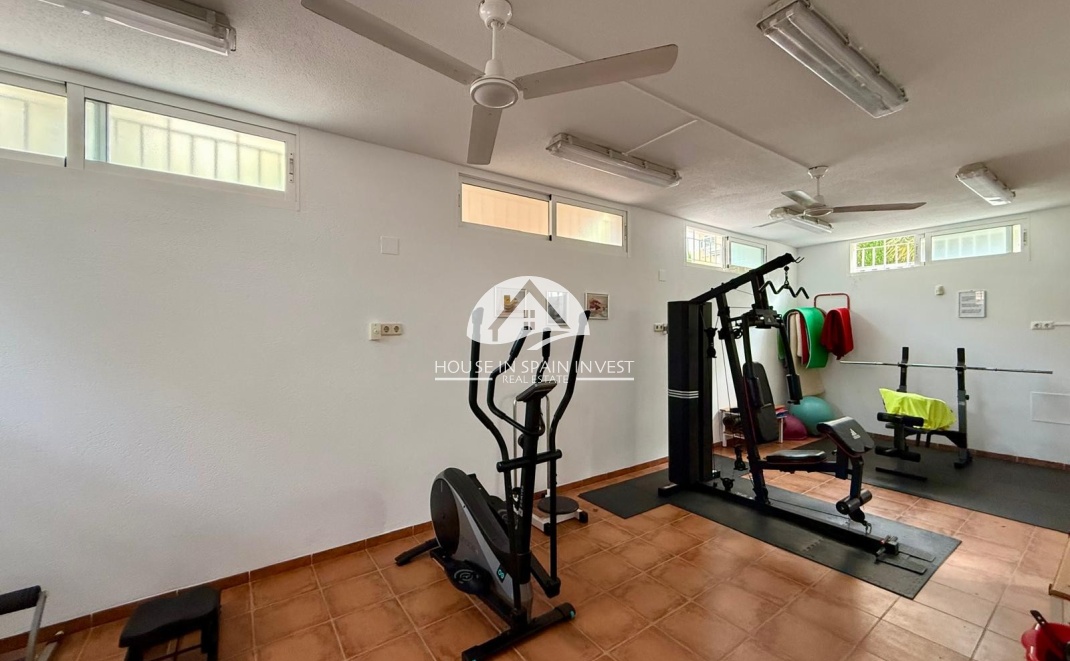 Resale - Apartment  - Orihuela Costa - Playa Flamenca