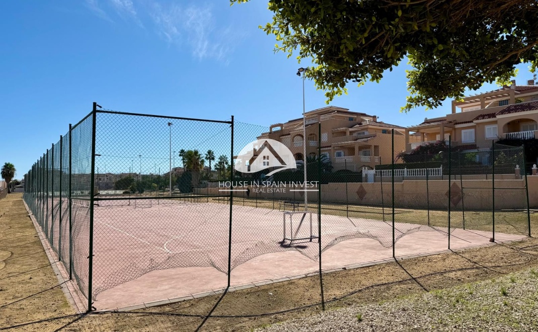 Resale - Apartment  - Orihuela Costa - Playa Flamenca