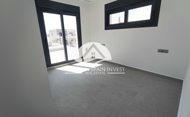 New Build - detached - Daya Nueva