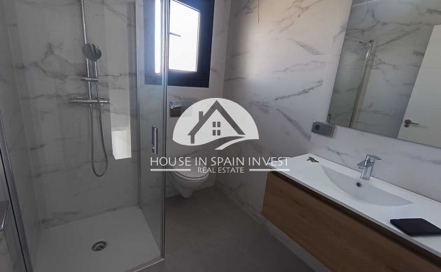 New Build - detached - Daya Nueva