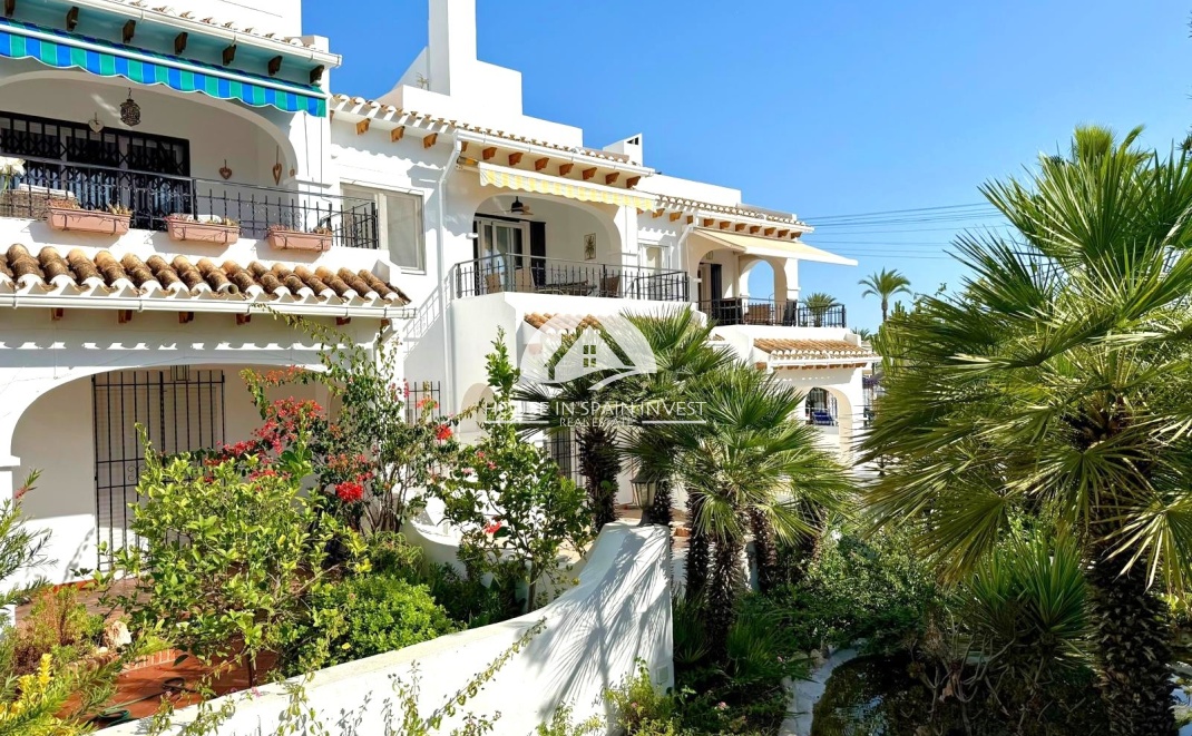 Resale - Villa - Orihuela Costa - Villamartín