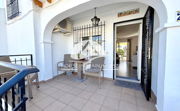 Resale - Villa - Orihuela Costa - Villamartín