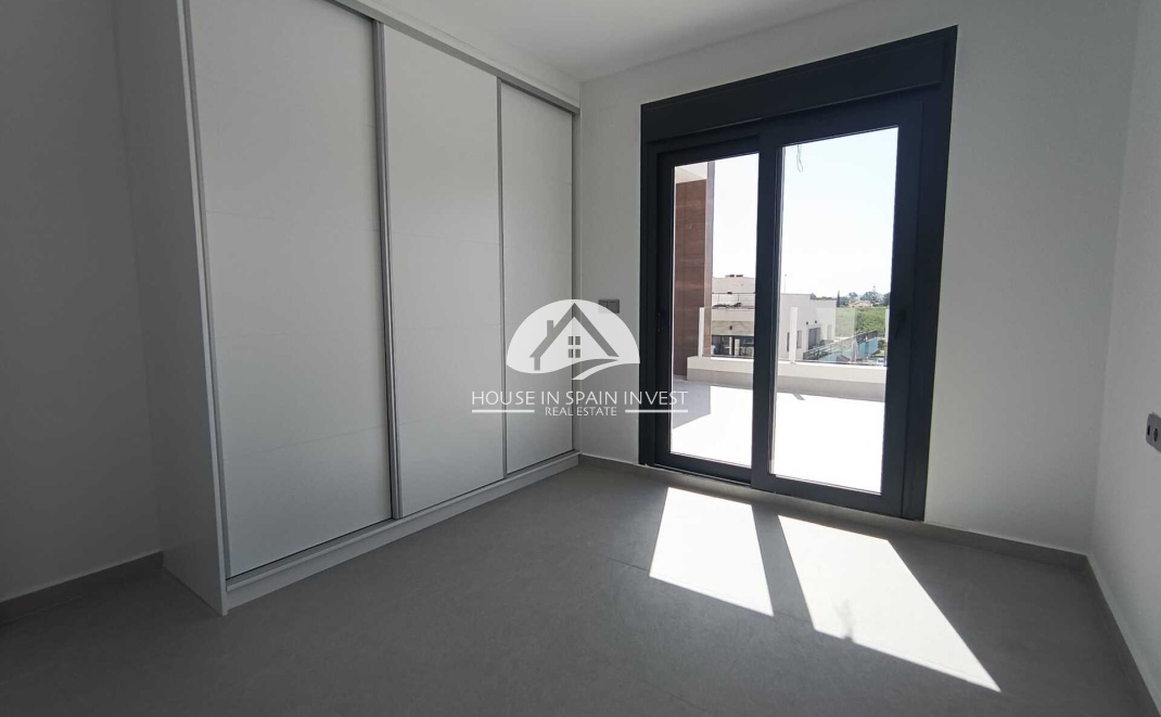 New Build - detached - Daya Nueva