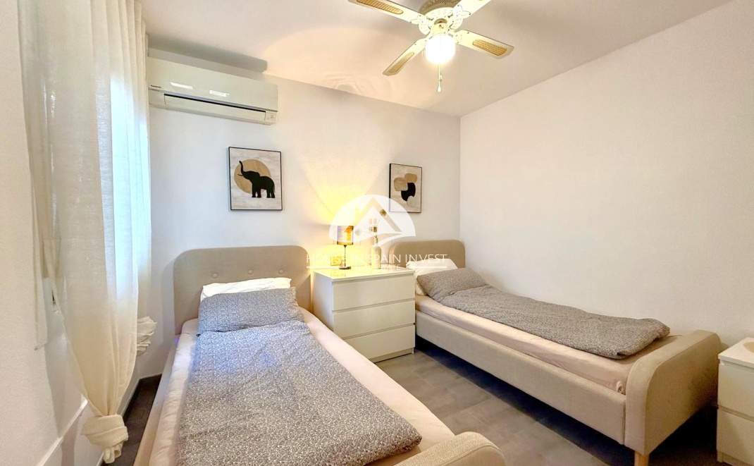 Resale - Villa - Orihuela Costa - Villamartín