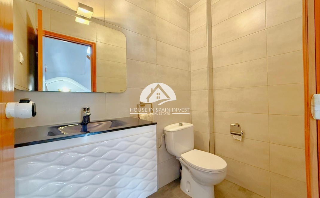 Resale - Villa - Orihuela Costa - Villamartín