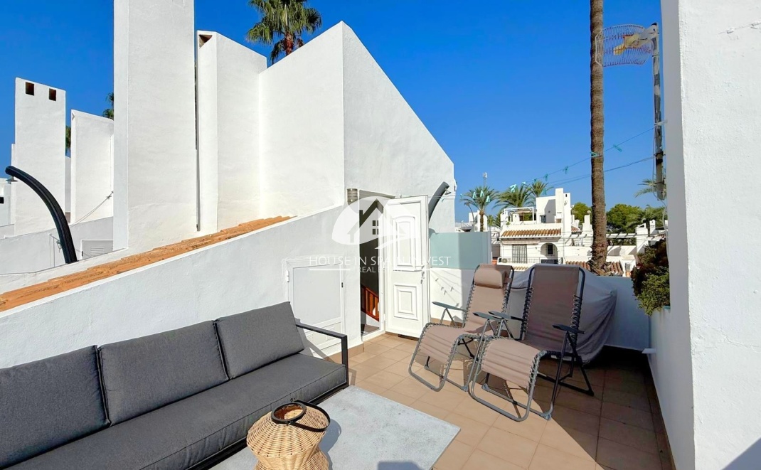 Resale - Villa - Orihuela Costa - Villamartín