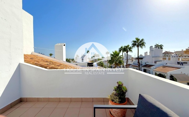 Resale - Villa - Orihuela Costa - Villamartín