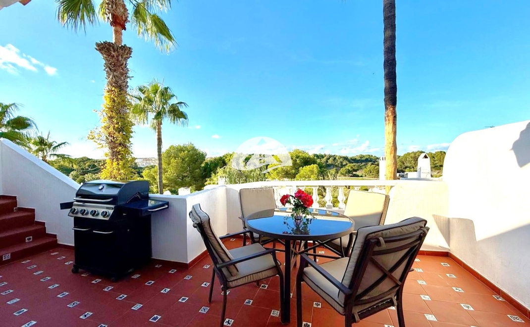 Resale - Villa - Orihuela Costa - Villamartín