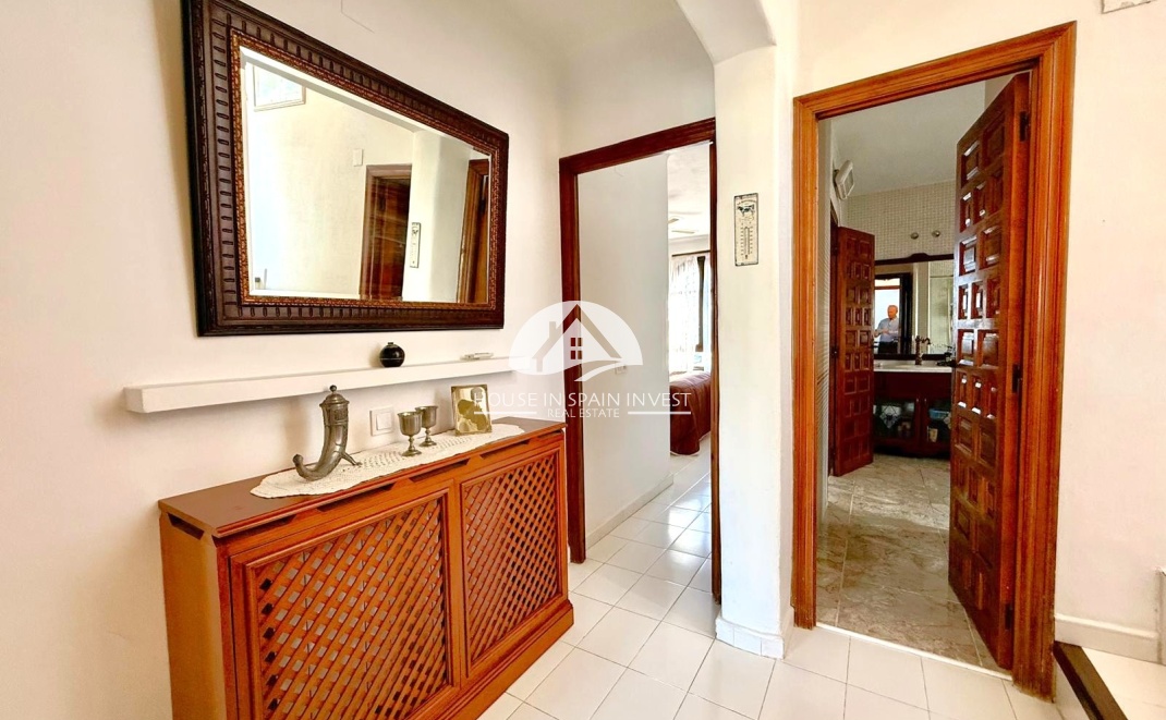 Resale - Villa - Orihuela Costa - Villamartín