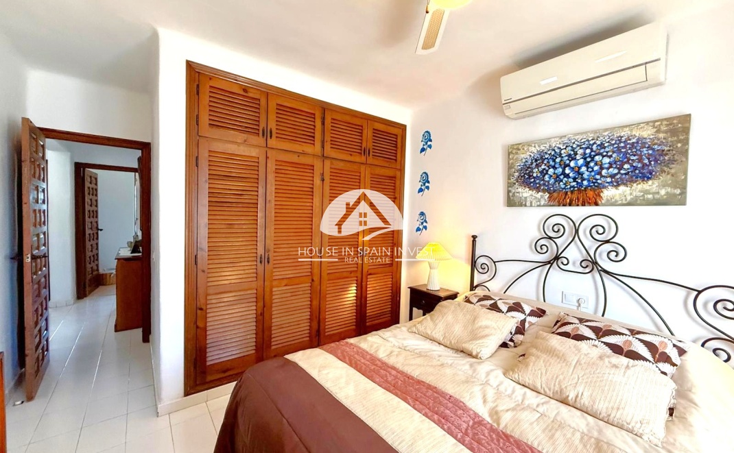 Resale - Villa - Orihuela Costa - Villamartín