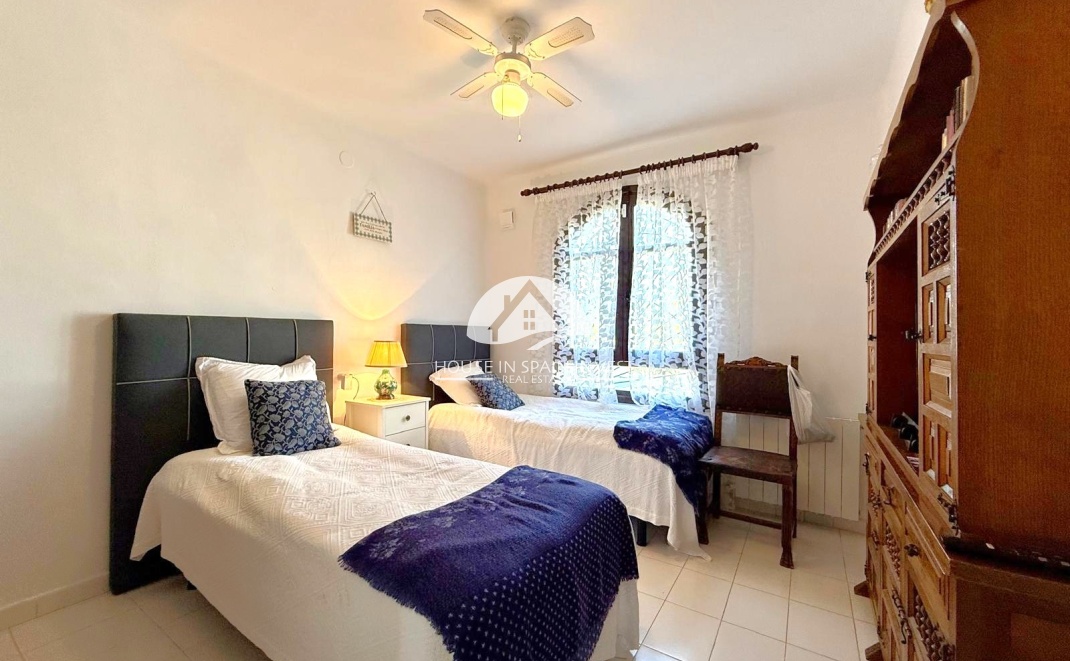 Resale - Villa - Orihuela Costa - Villamartín