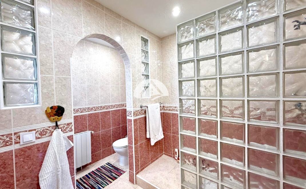 Resale - Villa - Orihuela Costa - Villamartín