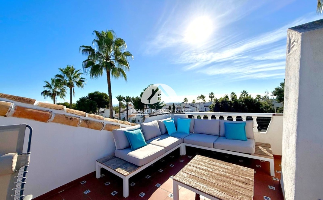 Resale - Villa - Orihuela Costa - Villamartín