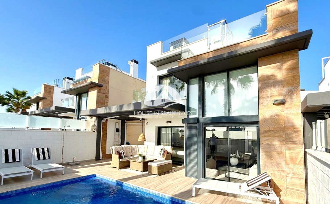 Resale - Villa - Orihuela Costa - Lomas De Cabo Roig