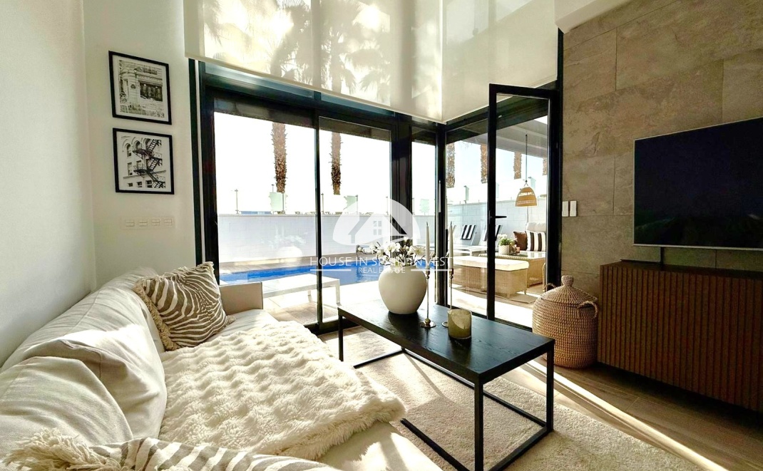 Resale - Villa - Orihuela Costa - Lomas De Cabo Roig