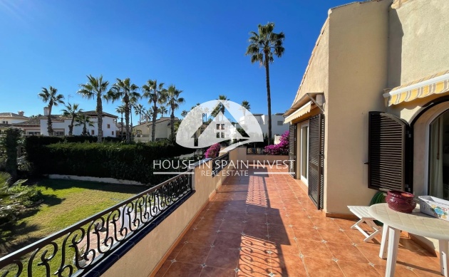 Resale - Villa - Orihuela Costa - Villamartín