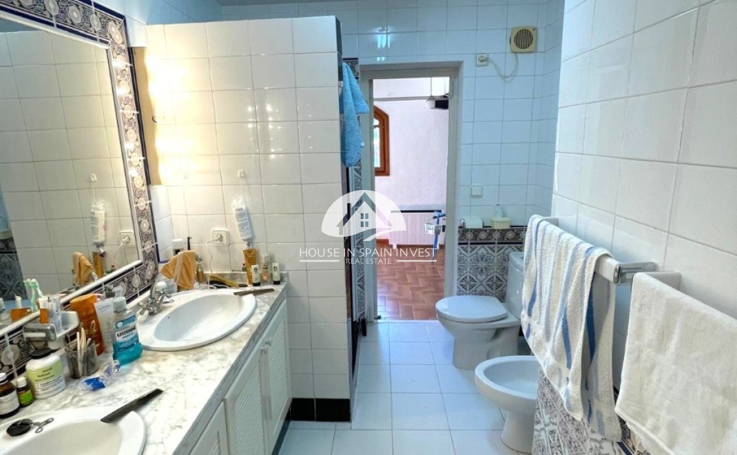 Resale - Villa - Orihuela Costa - Villamartín